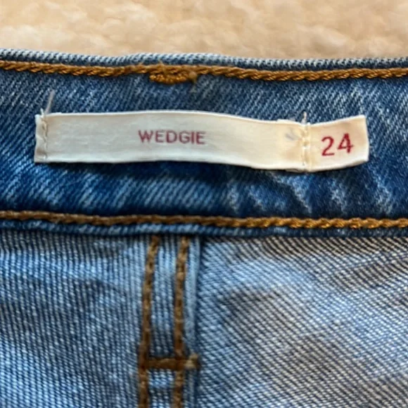 Levi’s wedgie jeans - Picture 5 of 5